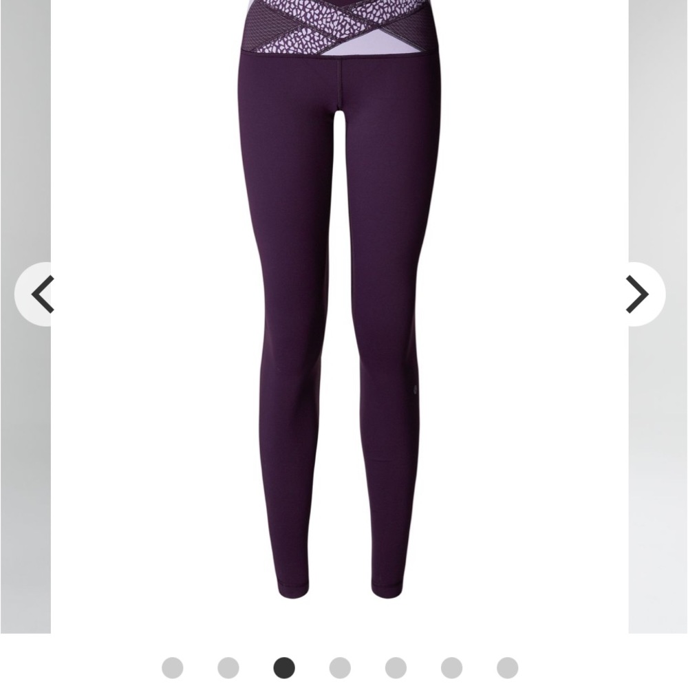 SOLDLululemon Wunder under